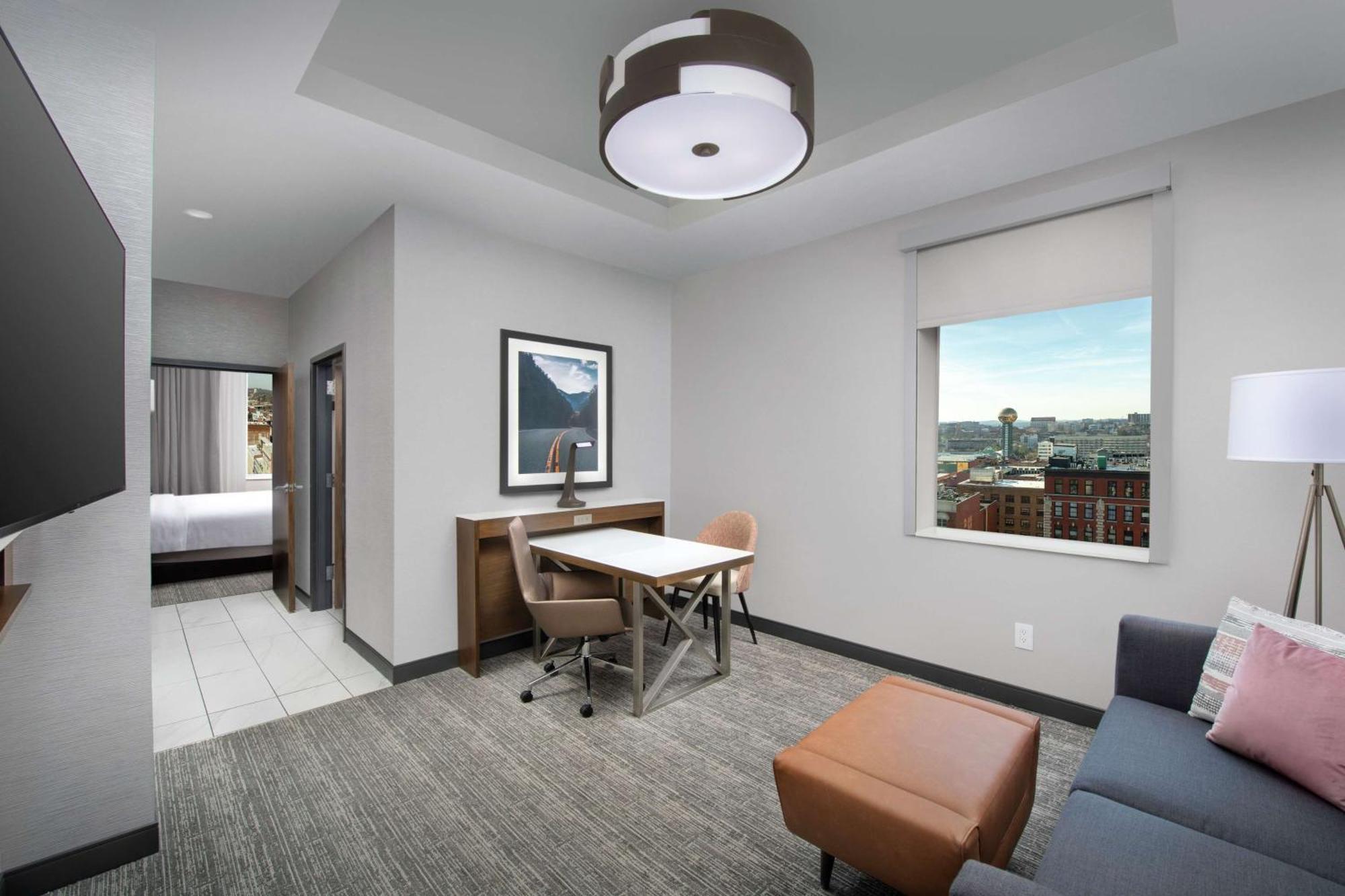 Embassy Suites By Hilton Knoxville Downtown Exterior foto
